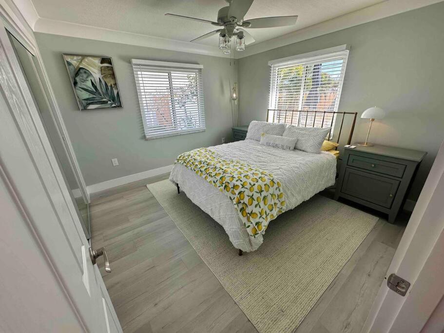 New Dog Paradise - Near The Beach Img & Downtown Bradenton Extérieur photo