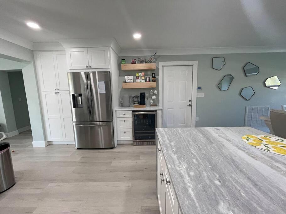 New Dog Paradise - Near The Beach Img & Downtown Bradenton Extérieur photo